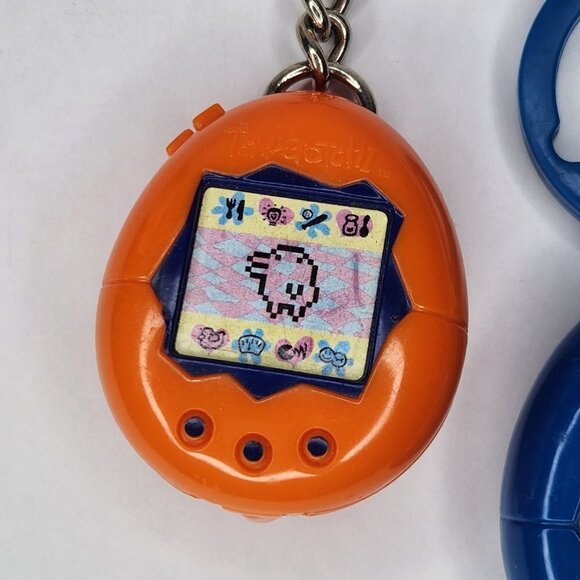 Vintage 1997 Tamagotchi Keychain Toy Lot McDonald's Happy Meal Toys - Picture 2 of 9